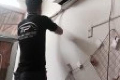 Nguyên nhân tại sao máy lạnh bị chảy nước? Cách khắc phục