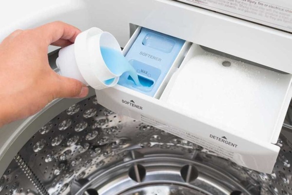 Cách lựa chọn nước giặt đối với máy giặt cửa trên