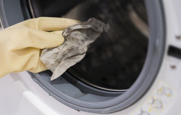 Máy giặt bị nhiễm nước, bị ẩm