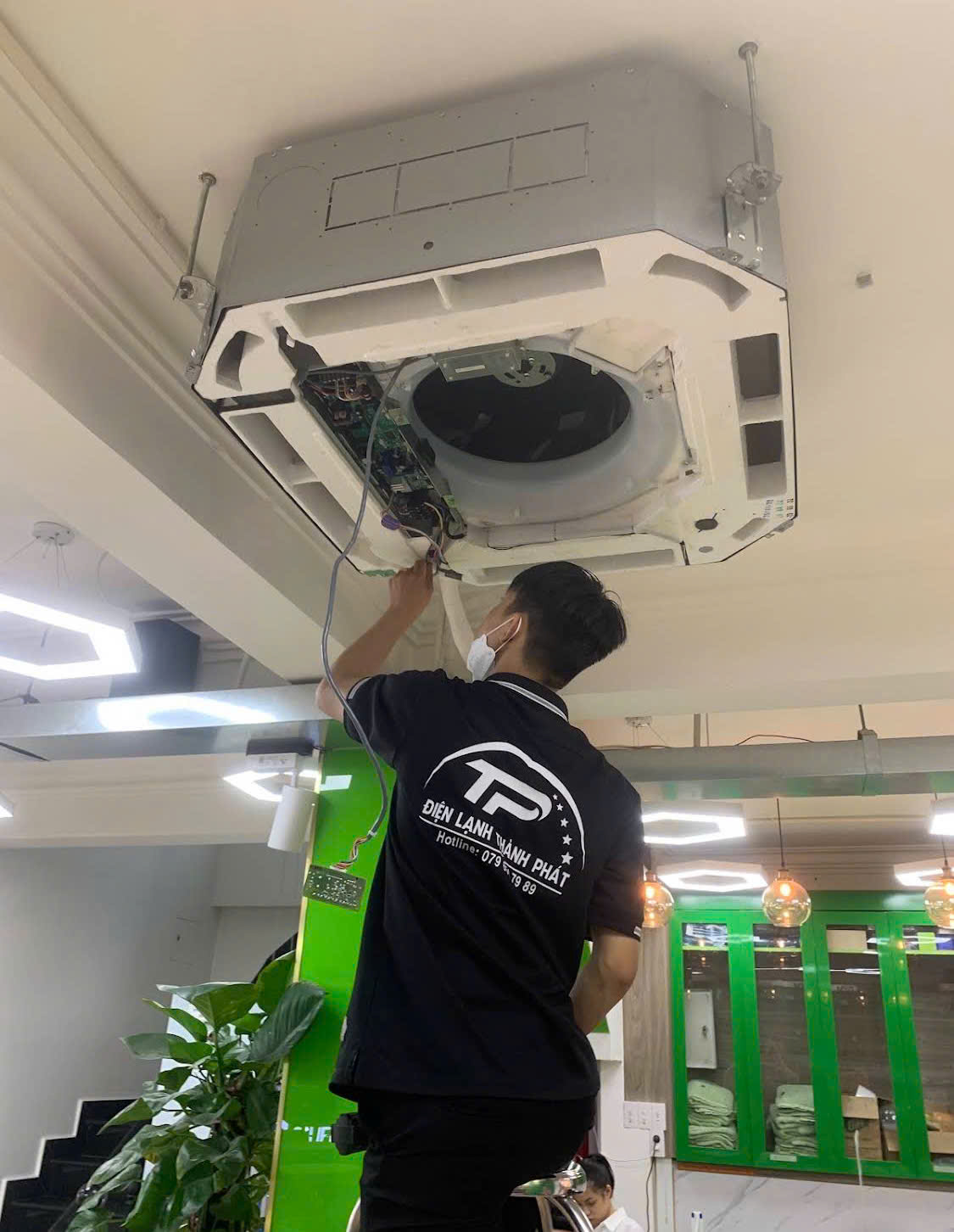 Sửa máy lạnh Điện Lạnh Thành Phát