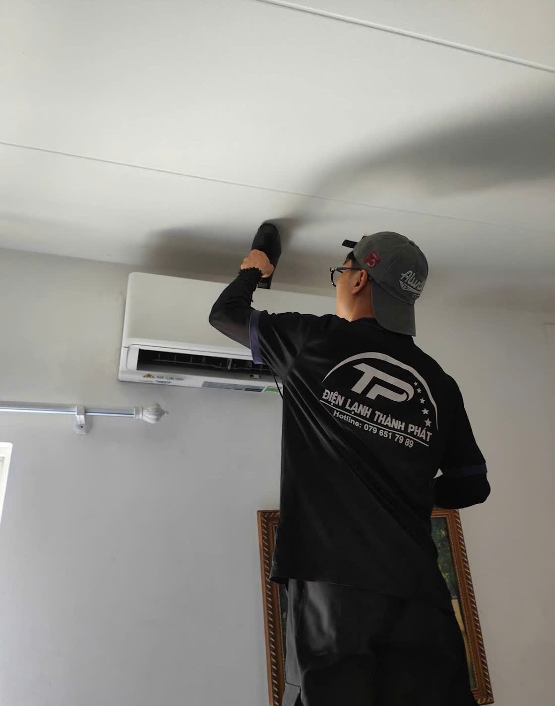 sửa máy lạnh phường Tân Sơn Nhất