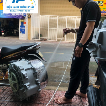 Tiết kiệm hơn với dịch vụ vệ sinh máy giặt Quận Phú Nhuận
