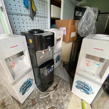 Cây Nước Nóng Lạnh Bị Rỉ Nước: Nguyên Nhân, Cách Khắc Phục Và Khi Nào Cần Gọi Thợ