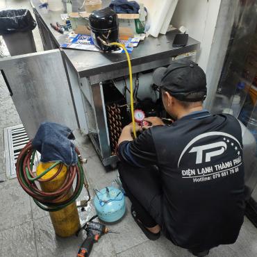 Sửa Máy Lạnh Phường Long Phước | Nhanh - Uy Tín - Giá Tốt