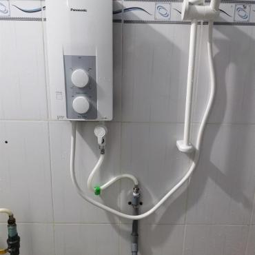 Sửa chữa máy tắm nước nóng quận 12