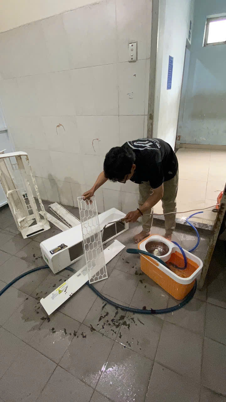 hướng dẫn vệ sinh máy lạnh tại nhà